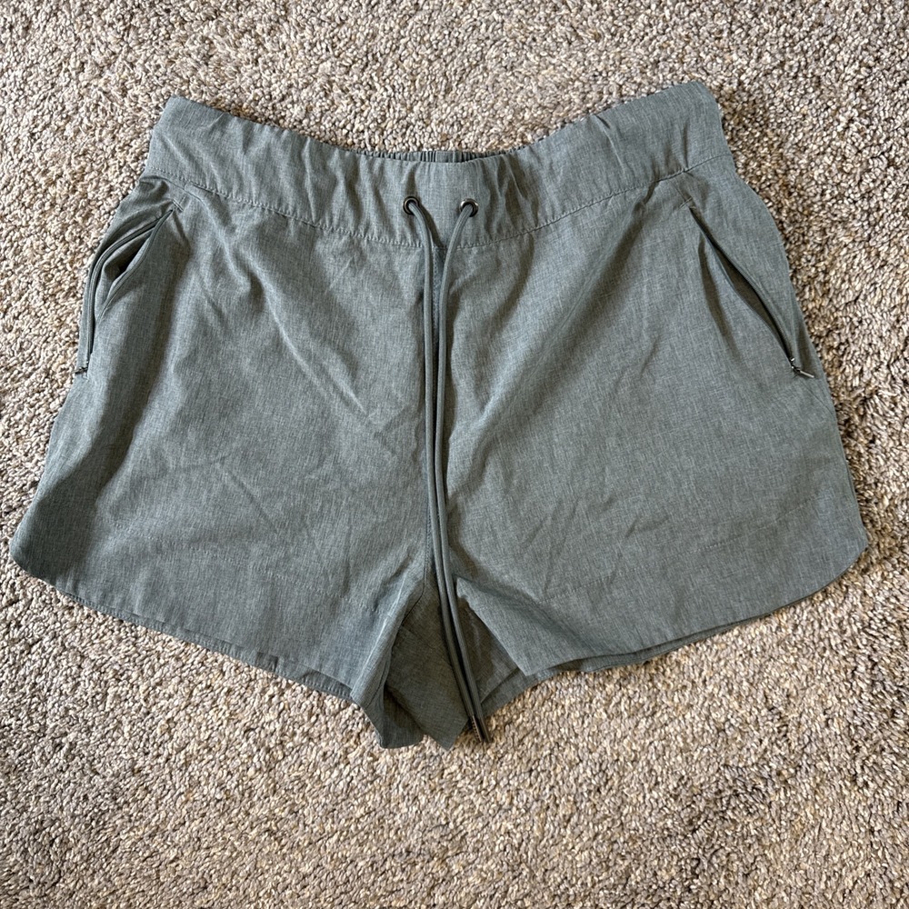Freely Women's Shorts Olive Green 3" Inseam Size Large